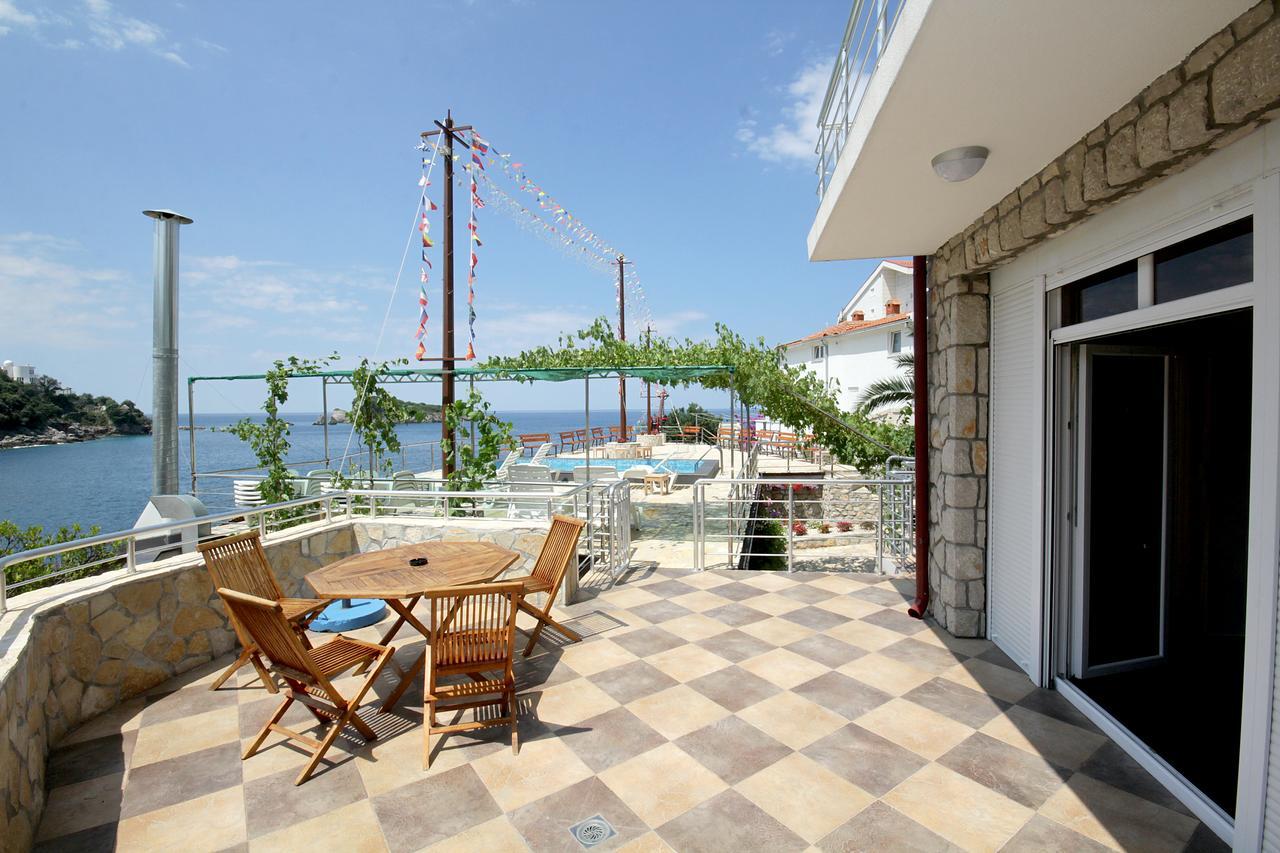 Villa Victoria Hladna Uvala ウトイェハ エクステリア 写真