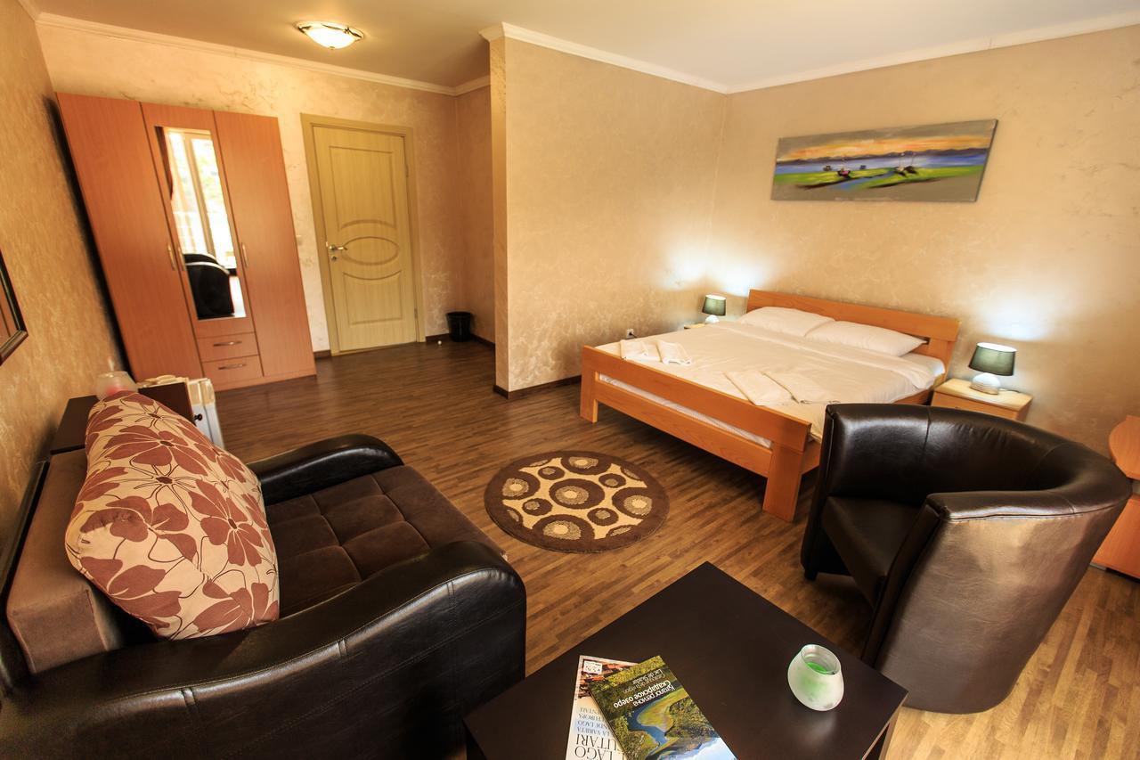 Villa Victoria Hladna Uvala ウトイェハ エクステリア 写真